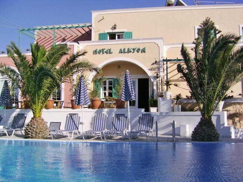 Alkyon Hotel Kamári エクステリア 写真